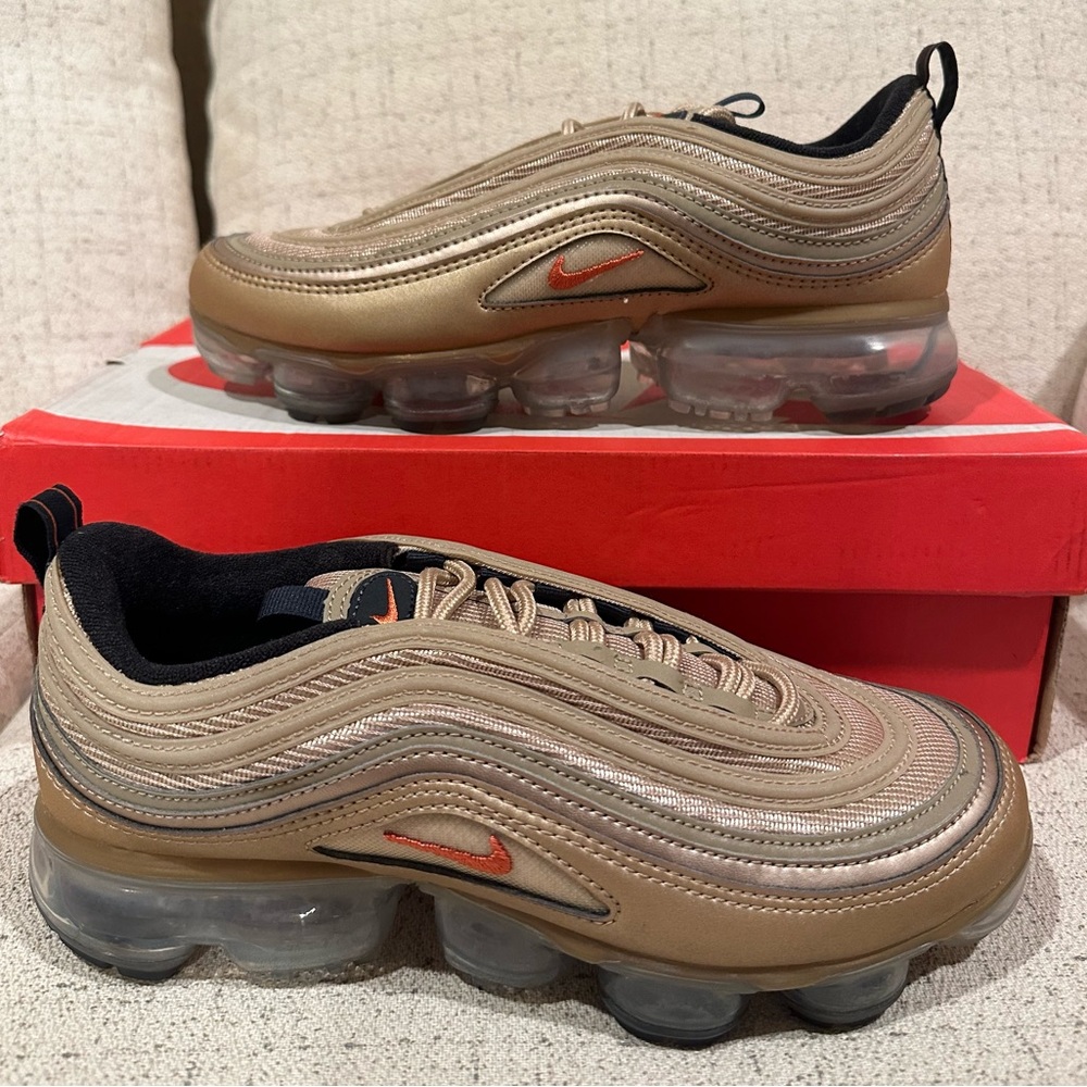 Nike Air Vapormax 97 Blur Size 8 Womens AO4542-902